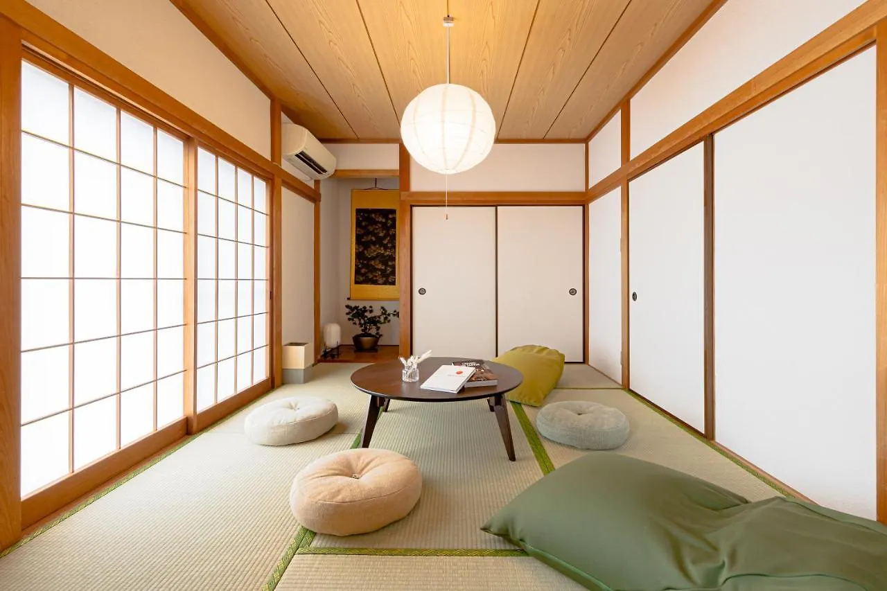Mei 箱根町 アパート
